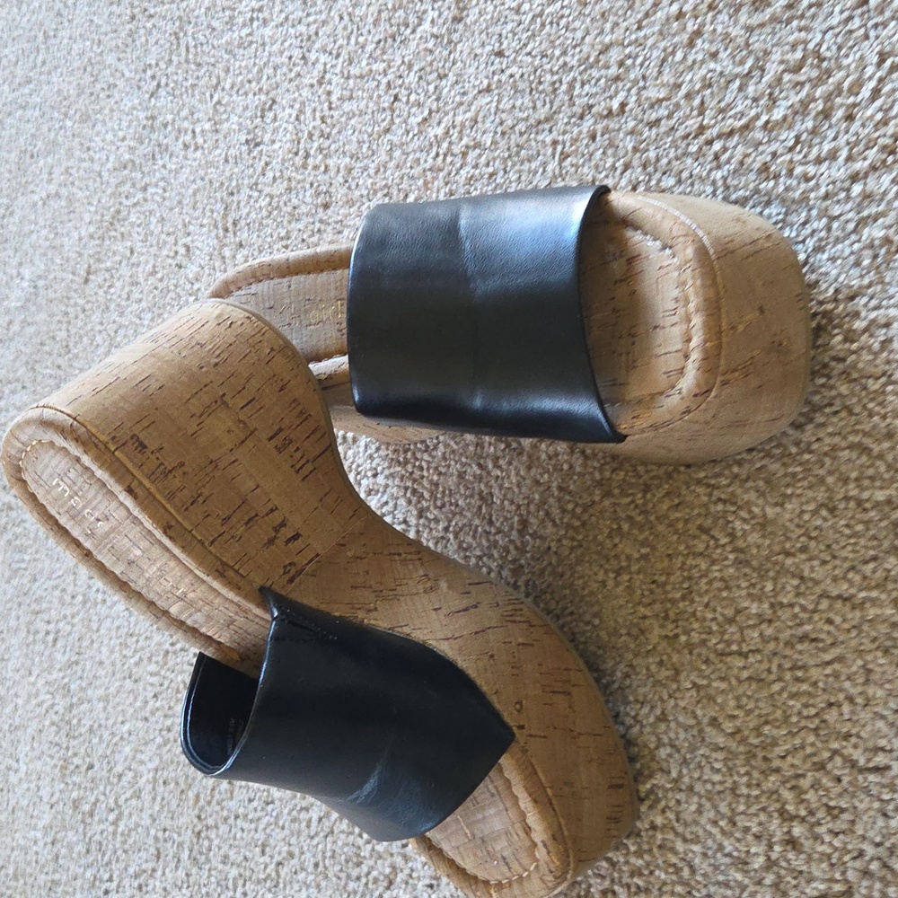 Madden Girl Zaharra Black (faux leather) Platform Wedge Sandals Size 6.5